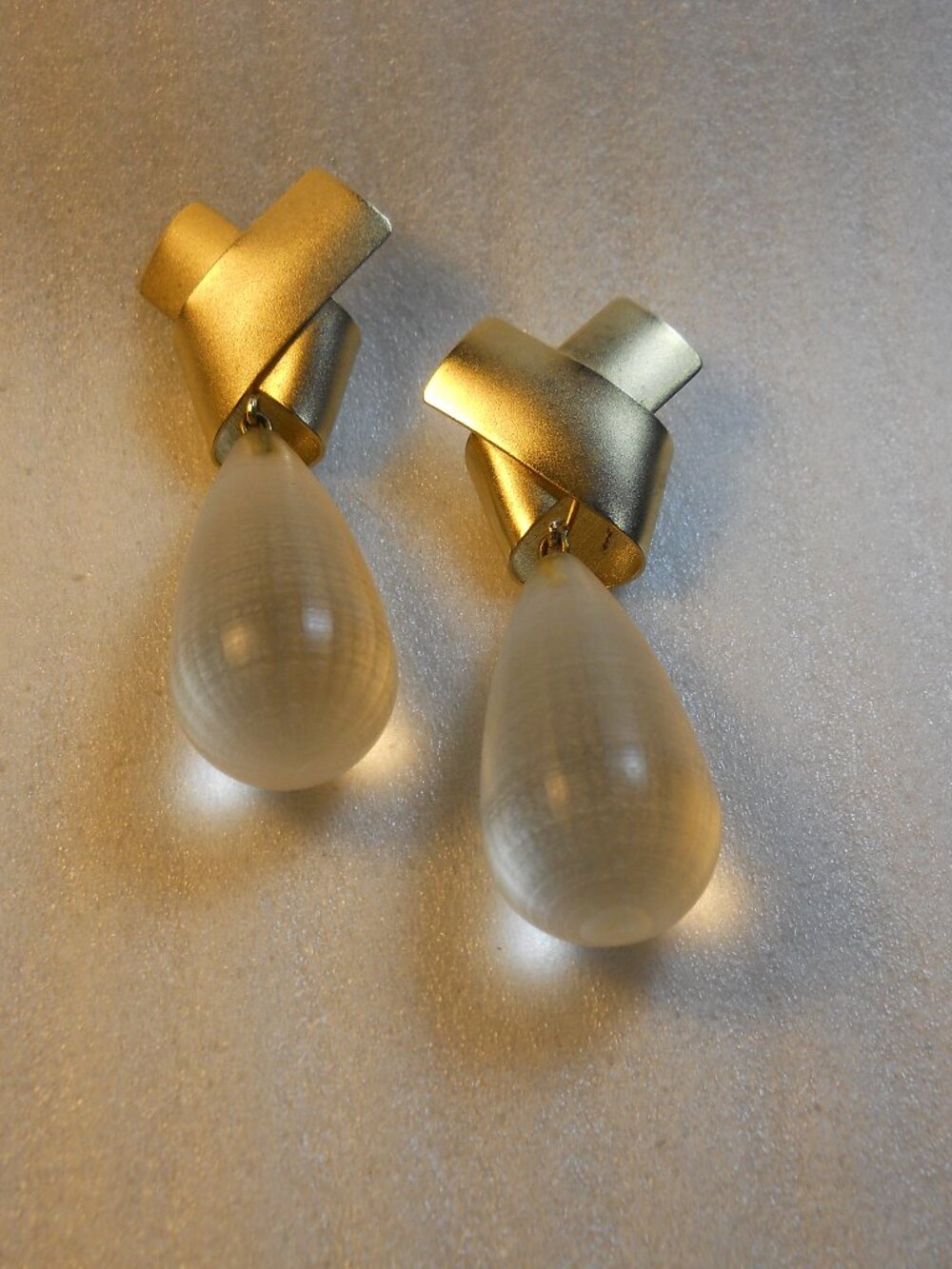 Frosted Dangle Earrings   630
